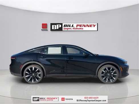 New 2026 Toyota Crown Platinum image 6