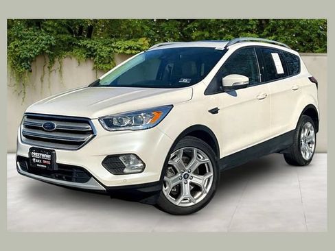 Used 2019 Ford Escape Titanium AWD/4WD image 1