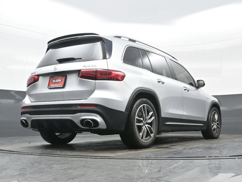 Used 2021 Mercedes-Benz GLB 35 AMG 4MATIC image 32