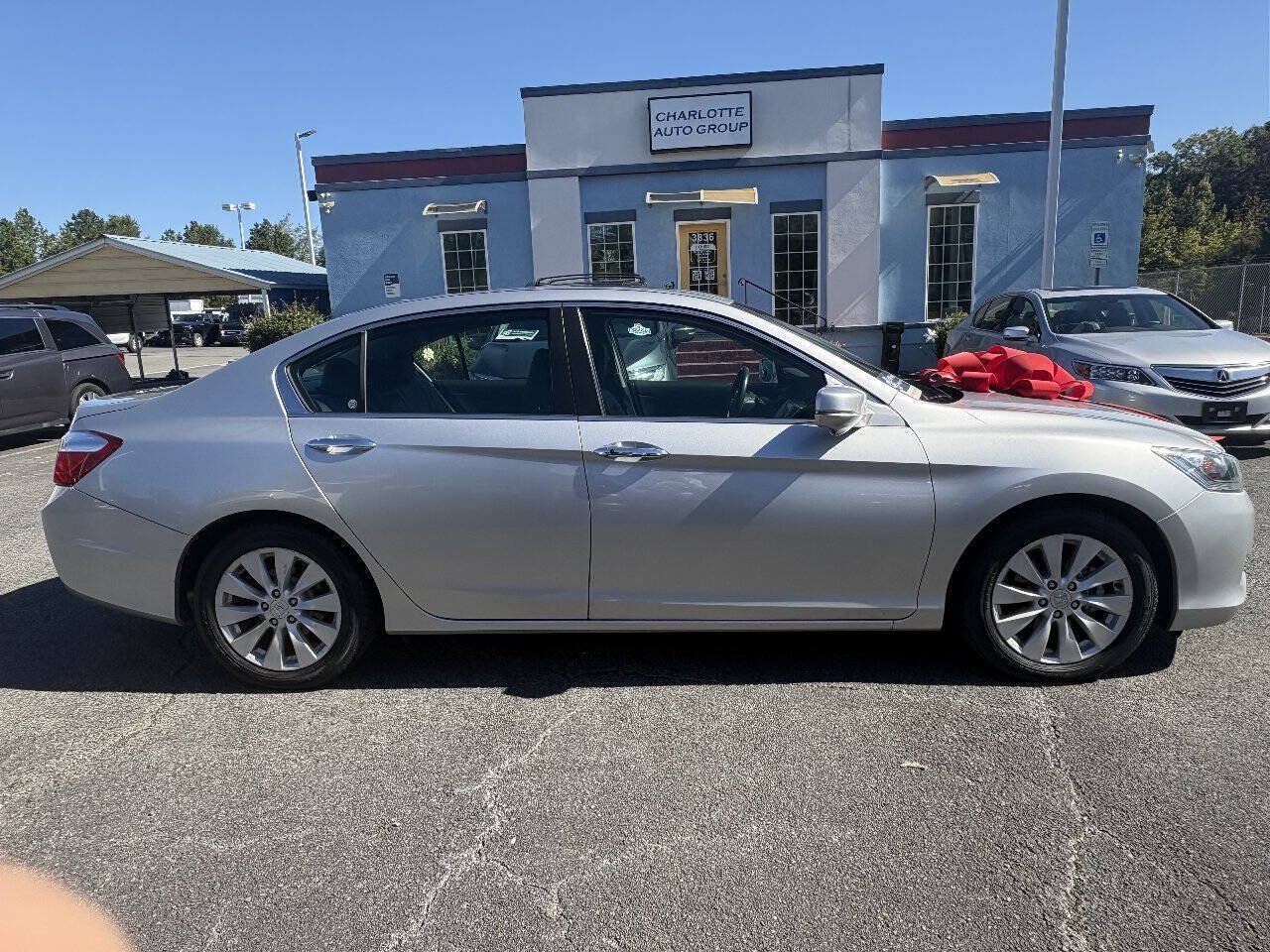 Used 2015 Honda Accord EX-L image 7