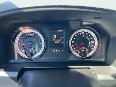 Used 2016 RAM 1500 Express AWD/4WD image 21