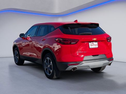 Used 2025 Chevrolet Blazer LT image 7