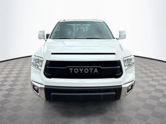 Used 2016 Toyota Tundra 2WD Double Cab video 2
