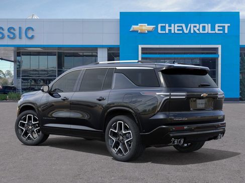 New 2026 Chevrolet Traverse High Country w/ LPO, Floor Liner Package image 3
