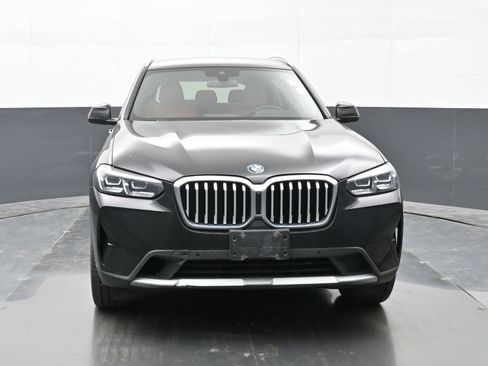 Used 2022 BMW X3 xDrive30i AWD/4WD image 3