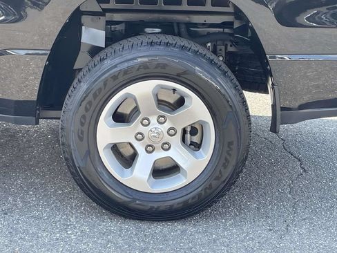 Certified 2019 RAM 1500 Tradesman AWD/4WD image 12