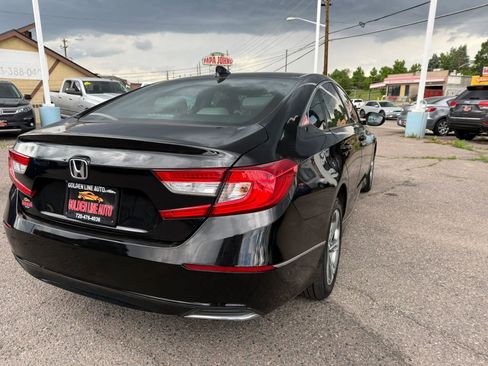 Used 2018 Honda Accord EX-L image 8