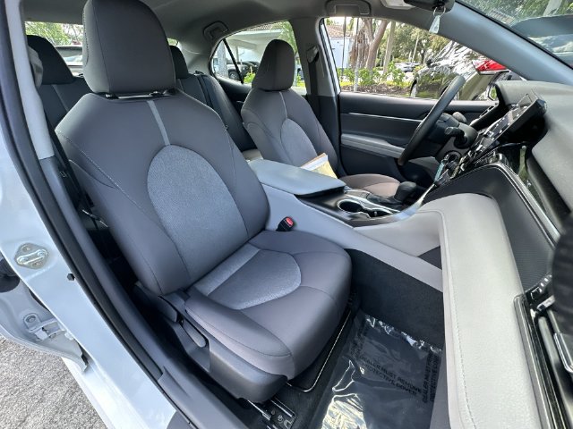 Used 2024 Toyota Camry LE FWD image 26