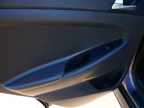Used 2021 Hyundai Tucson SE AWD/4WD image 24