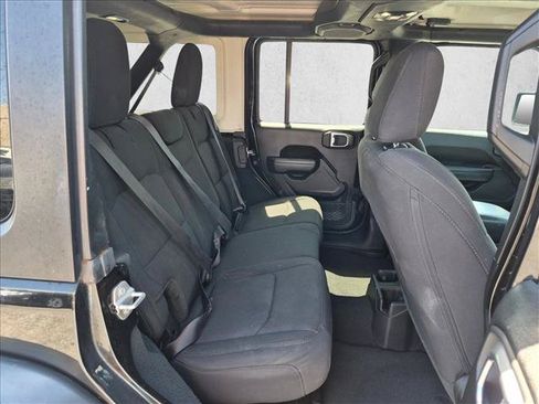 Used 2023 Jeep Wrangler Unlimited Sport AWD/4WD image 16