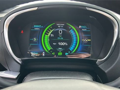 Used 2018 Chevrolet Volt Premier image 11