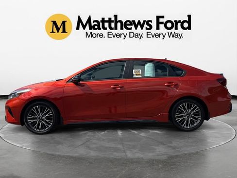 Used 2023 Kia Forte GT-Line FWD image 2