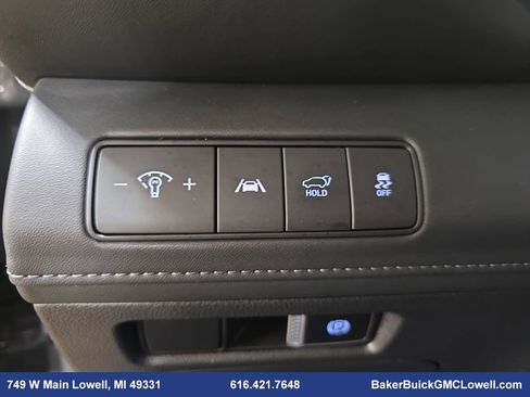 Used 2023 Hyundai Santa Fe Limited image 29