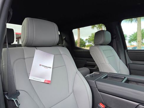 New 2026 Toyota Tundra SR5 AWD/4WD image 15