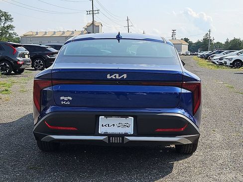 Certified 2025 Kia K4 FWD image 6