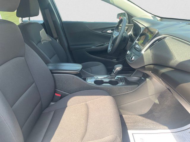 Used 2024 Chevrolet Malibu LT FWD image 15