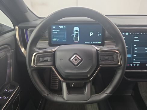 Used 2022 Rivian R1T Adventure AWD/4WD image 26