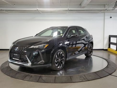 Used 2023 Lexus UX 250h AWD w/ Premium Package image 5