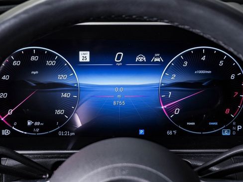 Used 2024 Mercedes-Benz CLE 450 4MATIC Cabriolet image 25