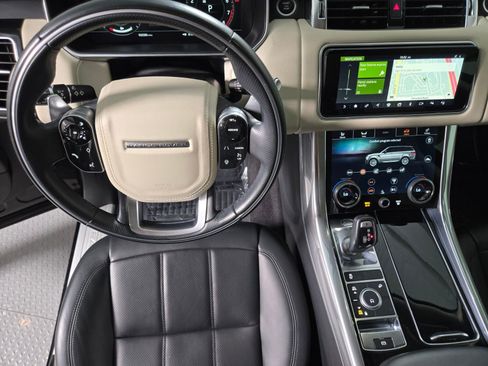 Used 2022 Land Rover Range Rover Sport HSE Silver Edition image 13