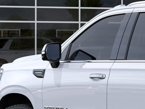 New 2026 GMC Yukon XL Denali Ultimate image 12