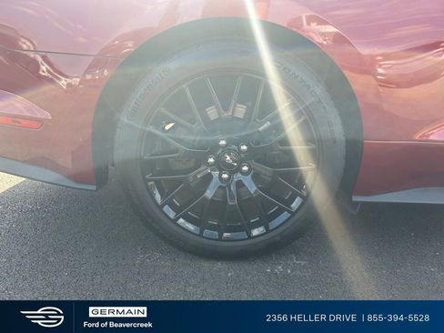 Used 2017 Ford Mustang GT Premium w/ GT Performance Package RWD image 10