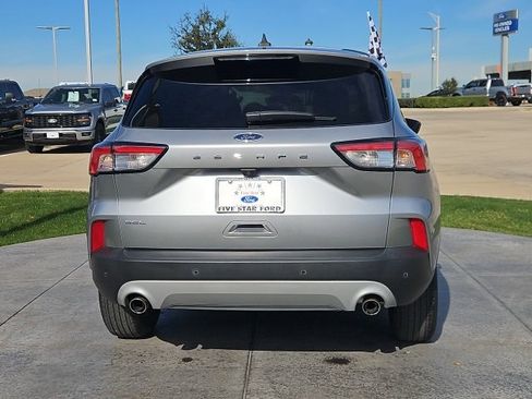 Used 2022 Ford Escape SEL w/ Technology Package image 6