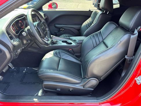 Used 2023 Dodge Challenger SRT Hellcat RWD image 12