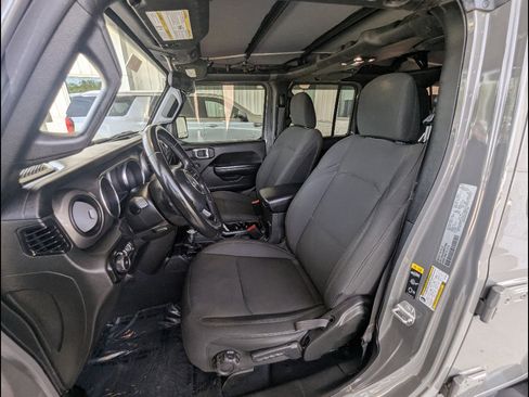Used 2021 Jeep Wrangler Unlimited Sport AWD/4WD image 21