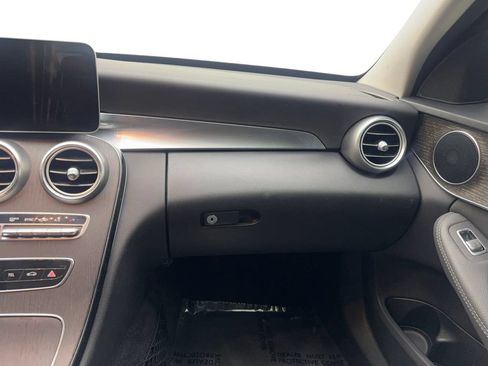 Used 2019 Mercedes-Benz C 300 Sedan image 55