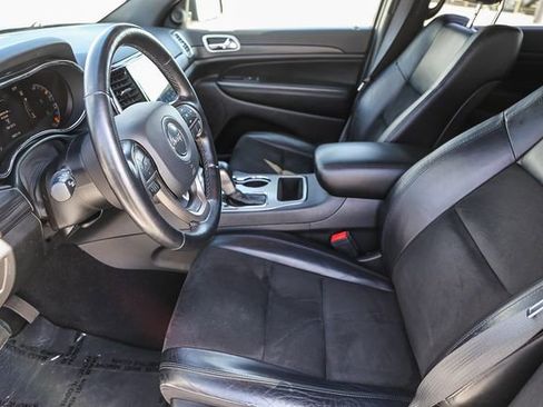 Used 2021 Jeep Grand Cherokee Laredo X RWD image 19