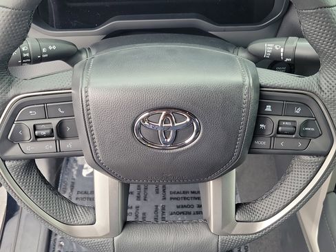 New 2026 Toyota Tundra Limited AWD/4WD image 22