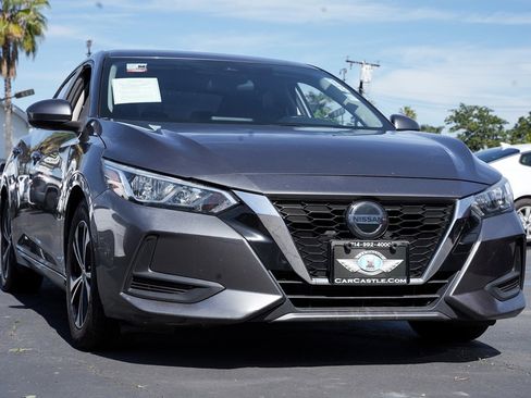 Used 2021 Nissan Sentra SV image 4