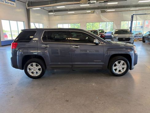 Used 2013 GMC Terrain SLE w/ LPO, Chrome Package AWD/4WD image 6