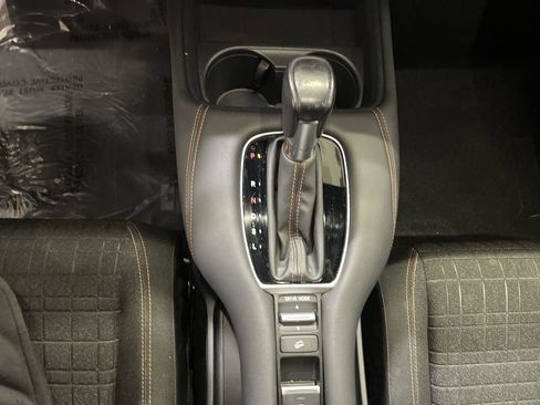 Used 2023 Honda HR-V Sport image 19