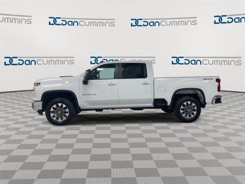 Used 2025 Chevrolet Silverado 2500 LT w/ All Star Edition image 5
