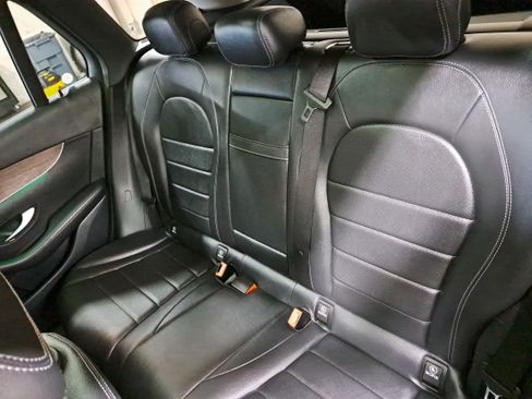 Certified 2022 Mercedes-Benz GLC 300 image 16