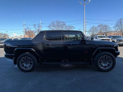 Certified 2024 GMC Hummer EV 3X w/ LPO, Illumination Package image 8