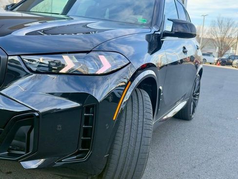 Used 2026 BMW X5 M60i image 3