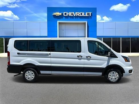 Used 2025 Ford Transit 350 XLT RWD image 2