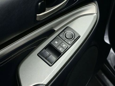 Used 2017 Lexus RC 200t F Sport image 37