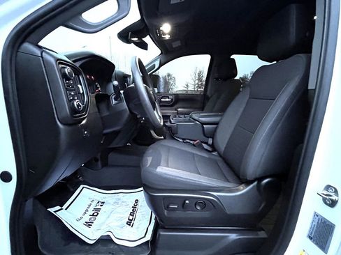 Certified 2024 Chevrolet Silverado 2500 Custom w/ Custom Convenience Package image 10