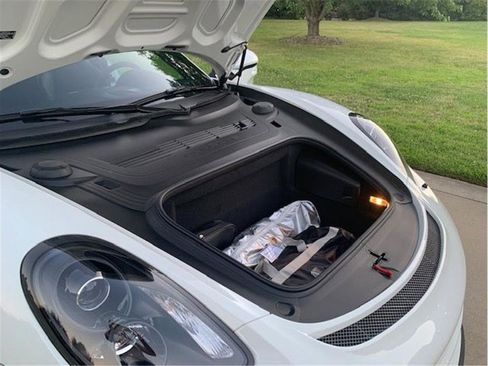 Used 2016 Porsche Cayman GT4 image 22