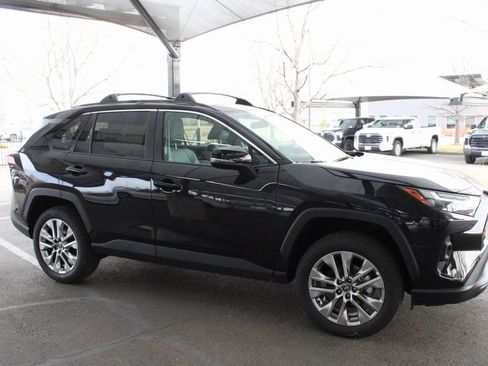 New 2025 Toyota RAV4 XLE Premium image 17