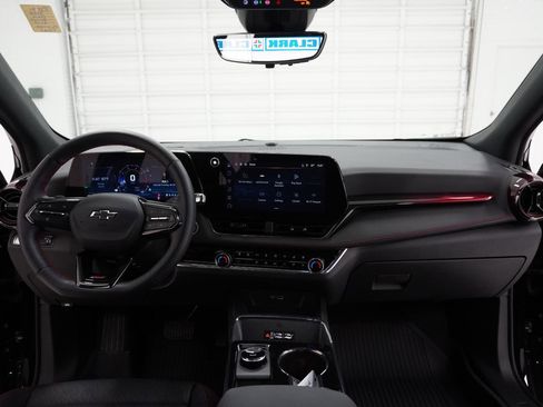 New 2026 Chevrolet Equinox RS w/ Convenience Package III FWD image 43