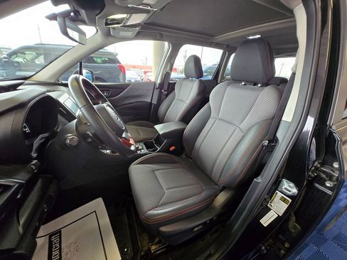 Used 2024 Subaru Forester Sport image 9