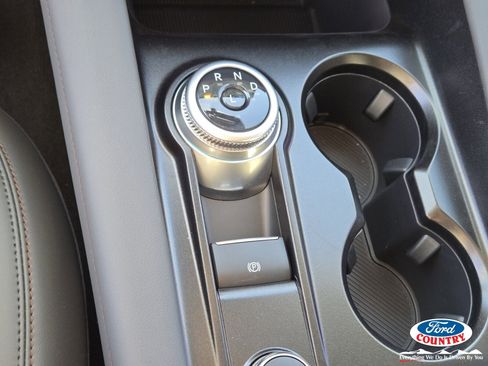 New 2026 Ford Explorer Active w/ Active Comfort Package image 14