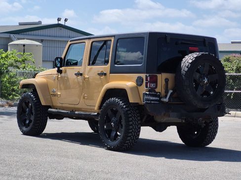 Used 2013 Jeep Wrangler Unlimited Sport AWD/4WD image 3