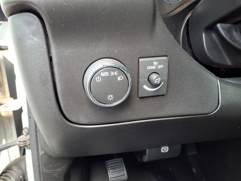 Used 2019 Chevrolet Express 2500 w/ Driver Convenience Package RWD image 11