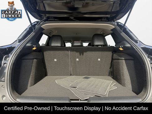 Certified 2025 Nissan Kicks SR image 18